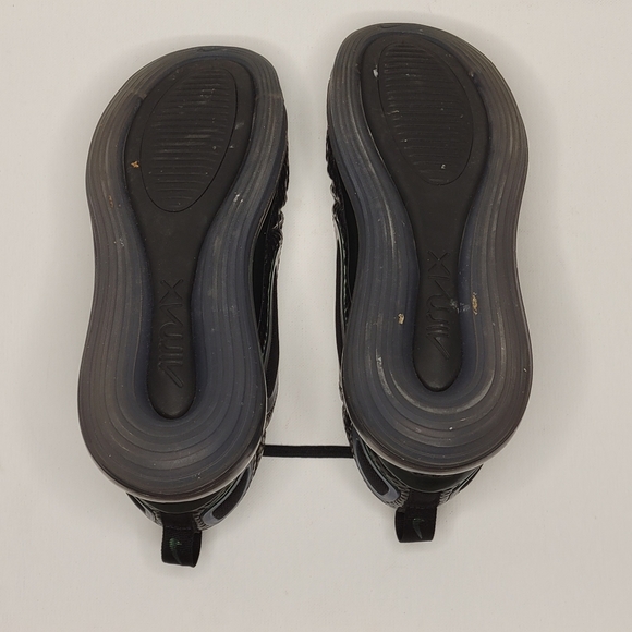 Nike Air Max 720 'Throwback Future' Anthracite - Picture 7 of 8